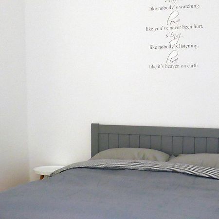 Romantic Apartment On Rynok Square With Air-Conditioning Lviv Buitenkant foto