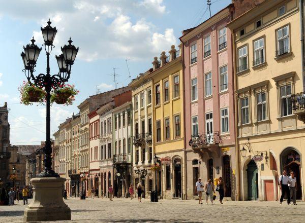 Romantic Apartment On Rynok Square With Air-Conditioning Lviv Buitenkant foto