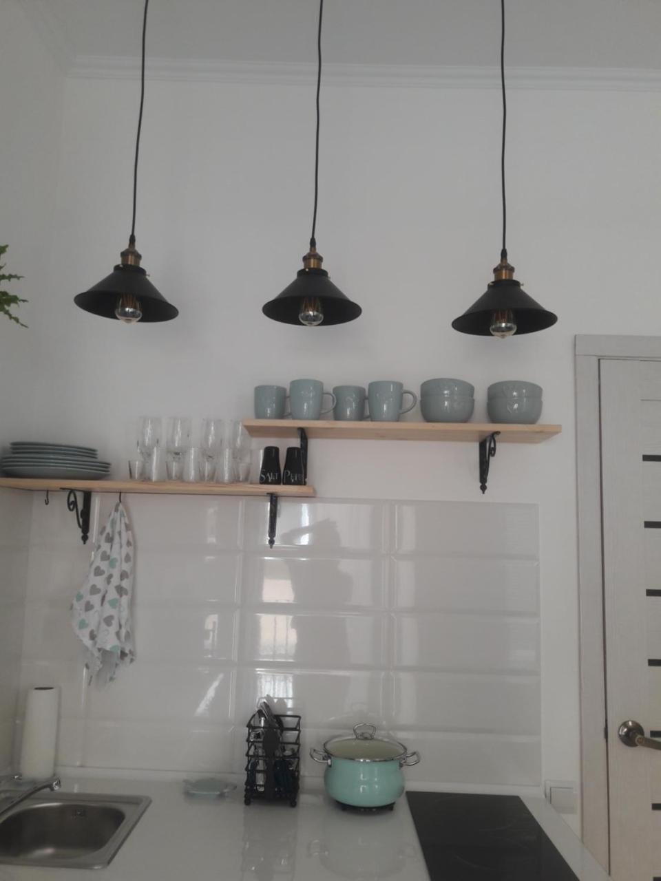 Romantic Apartment On Rynok Square With Air-Conditioning Lviv Buitenkant foto