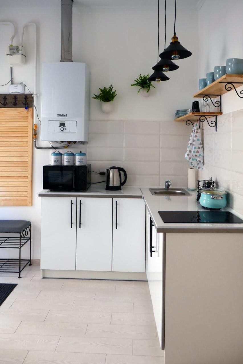 Romantic Apartment On Rynok Square With Air-Conditioning Lviv Buitenkant foto