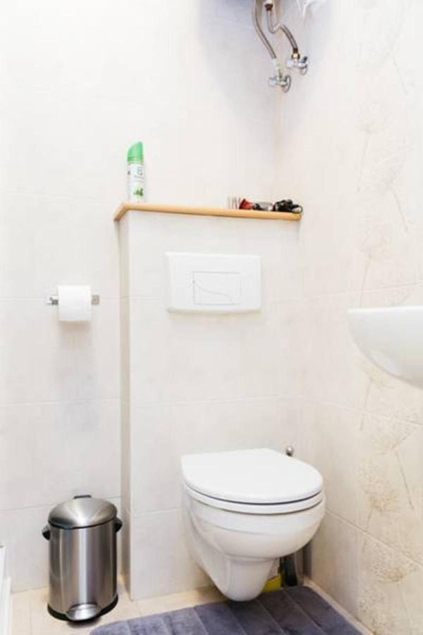 Romantic Apartment On Rynok Square With Air-Conditioning Lviv Kamer foto